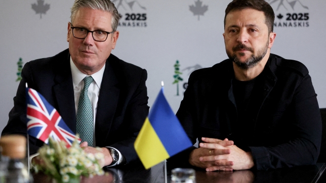 Keir Starmer et Volodymyr Zelensky au G7