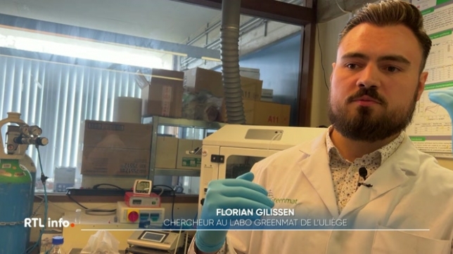 Des chercheurs de l'ULiège et de l'Université de Namur ont mis au point des vitres filtrant seules la lumière et la chaleur qu'elles laisseraient passer. Ce vitrage intelligent pourrait faire économiser 40% de l'énergie dans les maisons.