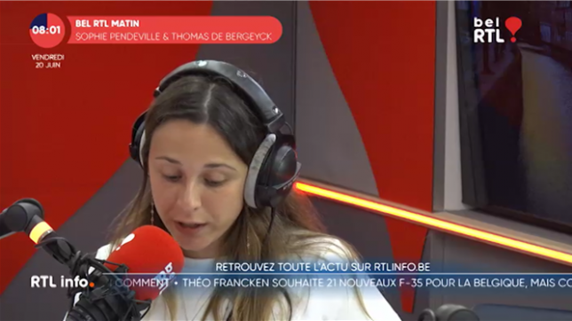 À partir de ce vendredi, l'Union européenne impose une étiquette énergétique pour tous les smartphones et tablettes.