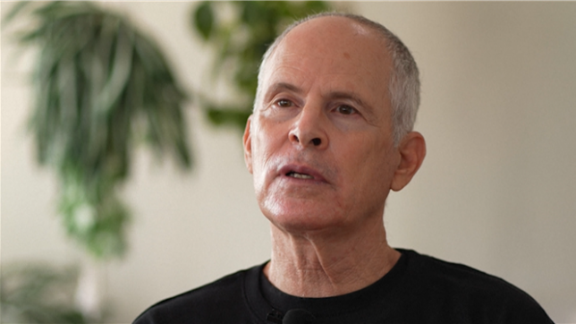 Plus de quatre mois après sa libération, l'Israélo-américain Keith Siegel, libéré après 484 jours en captivité, se souvient des pires moments vécus dans les tunnels de Gaza. Une des situations les plus horribles dans lesquelles je me suis retrouvé - dans lesquelles nous nous sommes retrouvés - fut d'être dans ce tunnel, littéralement à bout de souffle, raconte cet homme de 66 ans dans un entretien à l'AFP.