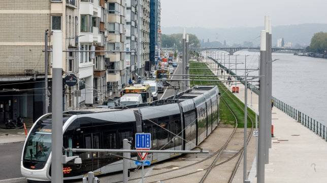 Mis en service le 28 avril dernier, le tram de Liège a déjà été impliqué dans plusieurs accidents.