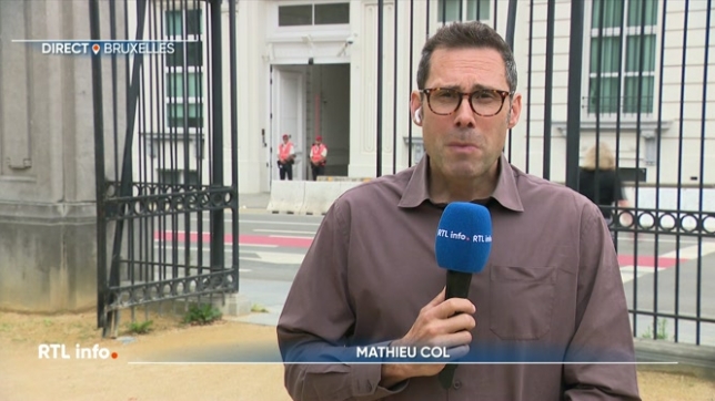 En direct, Mathieu Col explique que Vooruit fait une priorité absolue de la taxe sur les bénéfices tirés de la vente d'actions, parmi les recettes attendues par le gouvernement. Les ministres ne sont pas tous d'accord et en débattent ce midi en conseil restreint.
