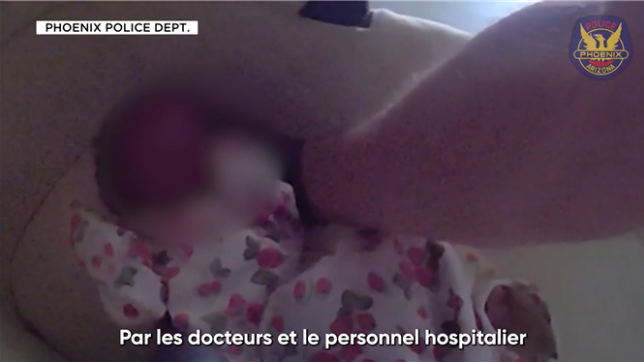 À Phoenix, aux États-Unis, c’est un véritable miracle qui s’est produit. Un nouveau-né est resté seul chez lui pendant plusieurs jours après le décès de sa mère. C’est grâce à l’inquiétude des voisins que les forces de l’ordre ont été sur place et ont pu sauver l’enfant.