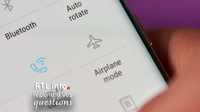 Faut-il activer le mode avion lors d’un vol ?
