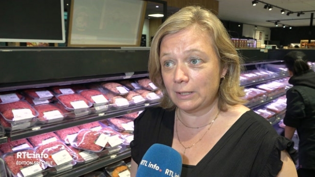 Par ces fortes chaleurs, vous vous demandez peut-être comment conserver vos produits au frais entre le rayon du supermarché et votre frigo. Ecoutez les conseils de l'Agence pour la Sécurité de la chaîne alimentaire.