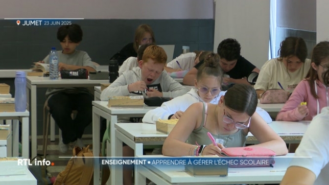 Rater une année et devoir redoubler une année scolaire peut être une mauvaise nouvelle. Mais parfois, cela peut présenter des avantages. Eclairage.