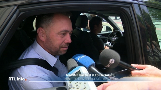 Le conseil des ministres était réuni pour discuter de plusieurs dossiers. Le gouvernement De Wever a décidé de reporter sa décision concernant l'achat de 11 avions F-35 supplémentaires. Il a aussi évoqué la taxation des plus-values, mais, là aussi, aucun feu vert n'a encore été donné.