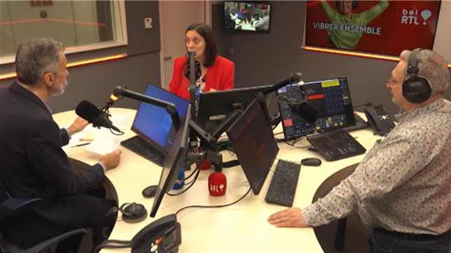 Élisabeth Degryse, ministre-présidente de la Fédération Wallonie-Bruxelles, était notre invitée dans le bel RTL matin ce mercredi. Au micro de Christophe Deborsu, la centriste a évoqué l'obligation du néerlandais dans les écoles à partir de 2027.