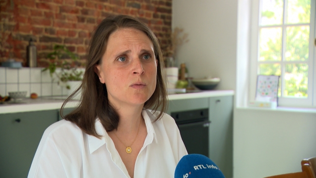 chomage BM PM.02_35_55_17.Still001.jpg