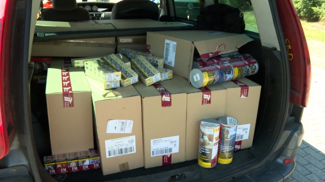 DROITS Douane + SPF SP GD.04_01_00_07.Still001.jpg