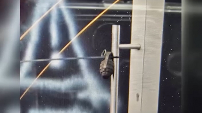 grab grenade jiofefqe.jpg