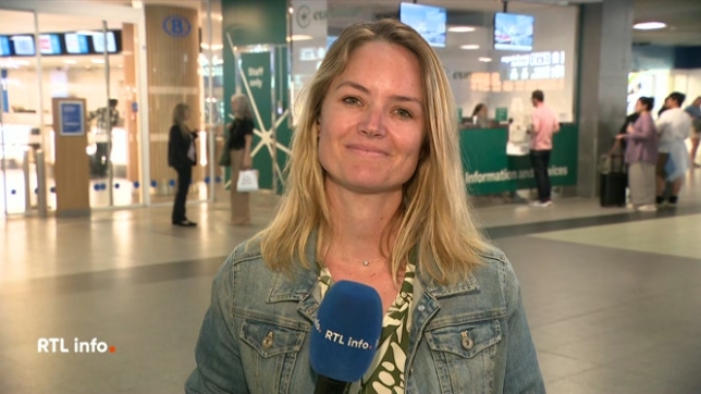 Charlotte Simonart, depuis le hall de la gare du Midi, nous partage vos destinations prisées en train pour les grandes vacances ainsi que l’effervescence ambiante en ce jour de départ en vacances.