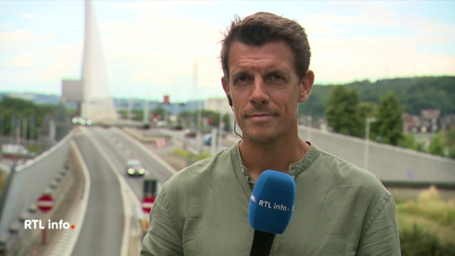 Michael Menten, en direct sur le RTLInfo 19h, fait le point sur le trafic routier de ce week-end qui s’annonce lent et surchargé pour les départs en vacances.