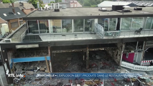 Selon les premiers éléments de l'enquête, la déflagration aurait eu lieu à l'intérieur d'un restaurant grec. Trois commerces ont été lourdement touchés et la stabilité du bâtiment est désormais compromise.