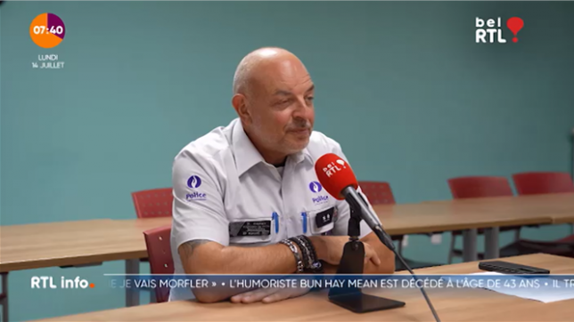 Cet été, Bertrand Caroy rappelle les bases du permis de conduire.