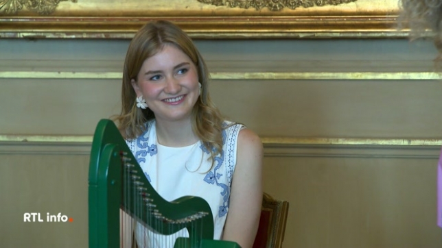 Comme chaque année à l'approche du 21 juillet, RTLinfo a voulu savoir ce que vous pensez de la famille royale belge. Ce baromètre de la monarchie s'est notamment intéressé à l'image qu'ont aujourd'hui le Roi Philippe et sa fille Elisabeth qui lui doit lui succéder un jour.