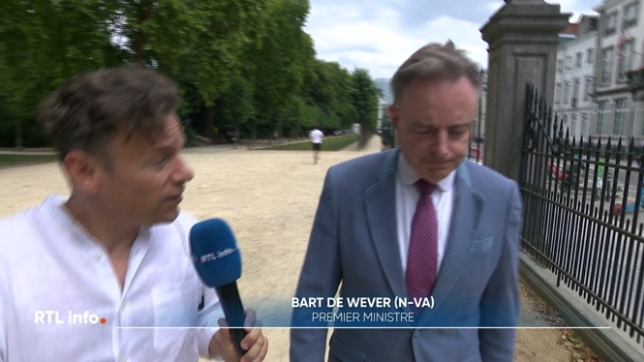 Le grand accord de l'été du gouvernement fédéral n'est toujours pas d'actualité. Les principaux ministres ont passé la nuit à négocier pour tenter de s'accorder sur différents dossiers avant la fête nationale de lundi. Néanmoins, plusieurs dossiers ont déjà été bouclés et votés à la Chambre.