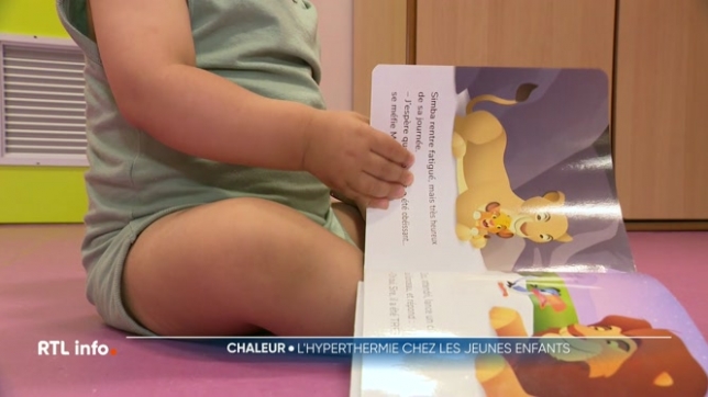 Un bébé de 15 mois a été oublié par son père dans une voiture à Erpent, près de Namur, et n'a pas survécu à la chaleur. Une augmentation soudaine de la température corporelle que l'on appelle l'hyperthermie et qui concerne particulièrement les enfants.