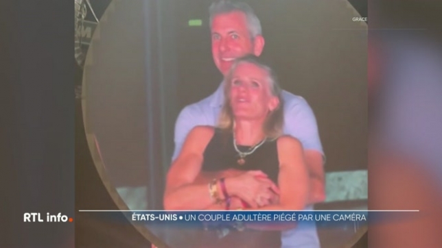 Le couple, le CEO d’une société et sa DRH, a été filmé le 16 juillet à Boston, dans les gradins du Gillette Stadium en plein concert de Coldplay. Pris au piège par la « Kiss Cam », ils ont réalisé un peu tard que leur étreinte était filmée et diffusée en direct sur les grands écrans du stade.