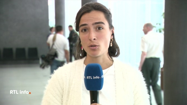 On retrouve en direct Claire Carosone pour faire le point sur le Premier Ministre Bart De Wever qui passe en commission de la Chambre concernant l'accord de gouvernement.