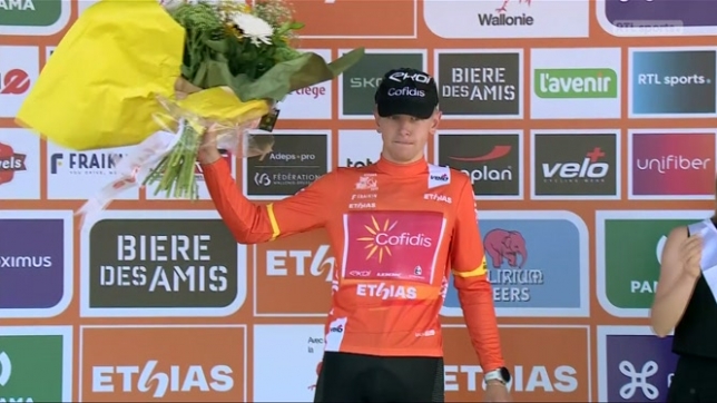 Ils ont dû le sortir de la douche: la drôle de mésaventure du leader du Tour de Wallonie