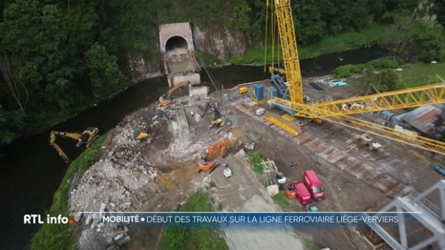 Le trafic ferroviaire est totalement interrompu entre les gares de Liège-Guillemins et Verviers-Central depuis ce lundi et jusqu'au dimanche 24 août. Infrabel, le gestionnaire de l'infrastructure ferroviaire, a entamé en effet un important chantier de modernisation sur la ligne 37.