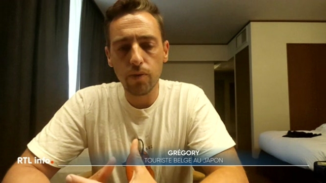 Actuellement dans la région d'Osaka, le jeune homme explique avoir entendu une sirène d'alerte. Croyant à un exercice, il s'est rendu compte qu'il s'agissait d'une alerte au tsunami consécutive au puissant séisme survenu au large des côtes russes.