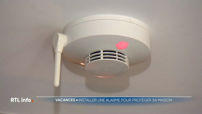 Une étude révèle que deux Belges sur trois ne profiteraient pas vraiment de leurs vacances car ils craignent d'être cambriolés pendant leur absence. Des craintes qui les poussent, parfois, à faire installer un système d'alarme. Mais attention, tous ne se valent pas pour les assurances.