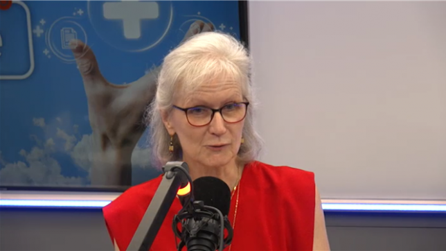 Chaque semaine, Caroline Fontenoy et son invité prennent le temps d'aborder une thématique importante dans le vidéocast Capital Santé.