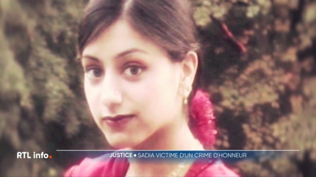 Retour sur l'histoire tragique de Sadia Sheikh qui avait été tuée de 3 balles au ventre par son frère car elle refusait le mariage imposé par ses parents. Ce fut la première fois qu'un crime d'honneur a été jugé en Belgique.