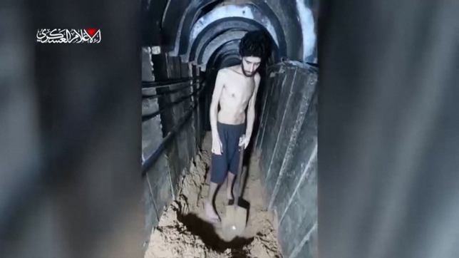 OTAGES (C.Monet).00_00_38_04.Still002.jpg