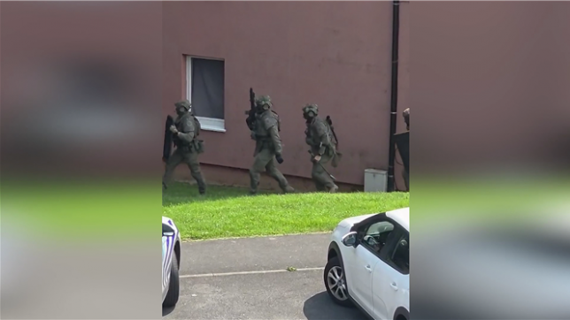 Images de Fabian Van Hove.