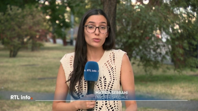 Avec ses flammes gigantesques encore incontrôlables, le plus gros incendie de l'été en France à ce stade a fait un mort et neuf blessés, dont un grave, dans l'Aude, où le sinistre a déjà parcouru 16.000 hectares mercredi.