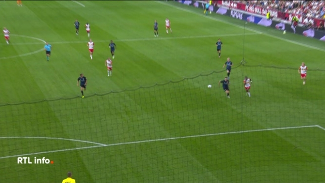 Emiliano Bonfigli fait le point en direct sur la rencontre en cours Salzbourg - FC Bruges au 3e tour de qualifications de la Ligue des champions 2025-2026.