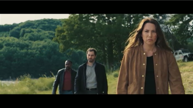 Fille de Johnny Hallyday, Laura Smet tient le rôle principal de Surface, nouvelle série haletante adaptée d’un roman d’Olivier Norek. Tournée en partie près de Bruxelles, elle mêle thriller psychologique, enquête criminelle et émotions profondes. À découvrir dès maintenant en streaming sur RTL play.