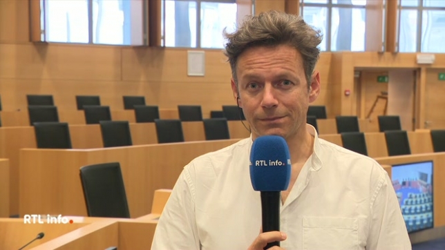 La commission des Affaires étrangères de la Chambre débattra ce jeudi de la situation à Gaza avec les ministres concernés. Un vrai coup de pression sur le gouvernement fédéral afin qu'il adopte une position claire. Le point en direct avec Loïc Parmentier.