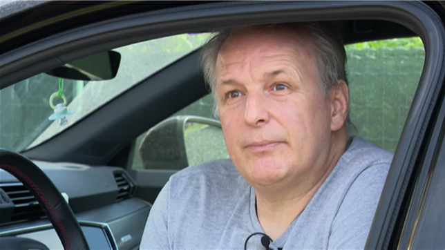 De plus en plus d’automobilistes dénoncent de mystérieux « freinages fantômes ». Le système automatisé censé les protéger devient parfois dangereux.