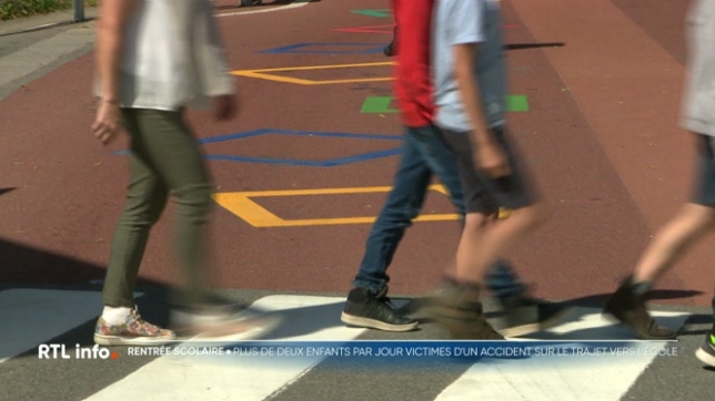 L'Agence wallonne pour la sécurité routière (AWSR) lance une nouvelle campagne de sensibilisation. En effet, encore trop d'accidents se produisent sur le chemin de l'école. Plus de 360 enfants et adolescents en sont victimes chaque année en Wallonie, soit plus de deux par jour d'école.