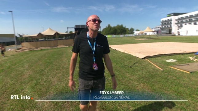 La scène du dernier grand festival estival, Les solidarités, s'est déplacée à Rhisnes, pour la 3e année consécutive. 800 personnes travaillent depuis des semaines à la mise en place de l'événement.