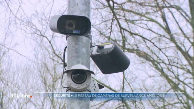 Les caméras capables de reconnaître les plaques d'immatriculation seront bientôt revues et corrigées. Toutes ces caméras seront connectées et donc consultables plus facilement par les différents services de police. Objectif : améliorer la lutte contre le crime organisé et le trafic de drogue.