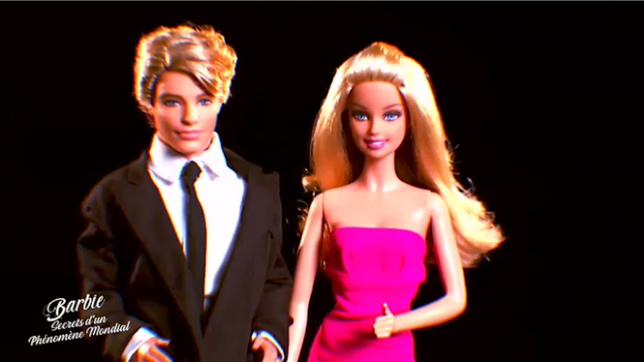 Ils formaient le couple le plus célèbre de l’univers des jouets. Mais après 43 ans d’« amour en plastique », Barbie et Ken ont surpris le monde entier en annonçant leur rupture. Retour sur une histoire qui mêle romance… et marketing.