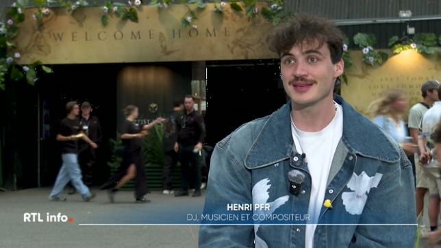 Henri PFR enchaîne les festivals aux quatre coins du monde, avec son électro-pop mélodique. C'est un des DJ belges les plus en vue sur la scène internationale. Il s'envolera bientôt pour la Chine.