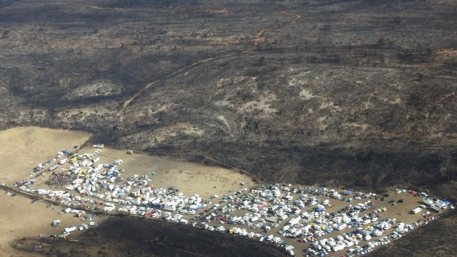 Rave party à Fontjoncouse (Aude)