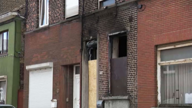 Maison incendiée à Gilly