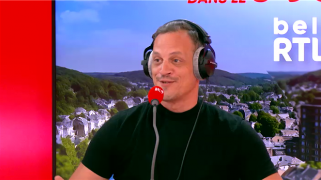 Avant d’être humoriste, James Deano était un jeune rappeur provocateur. Invité sur bel RTL, il est revenu avec humour sur l’un de ses premiers morceaux, aussi gênant qu’inoubliable.