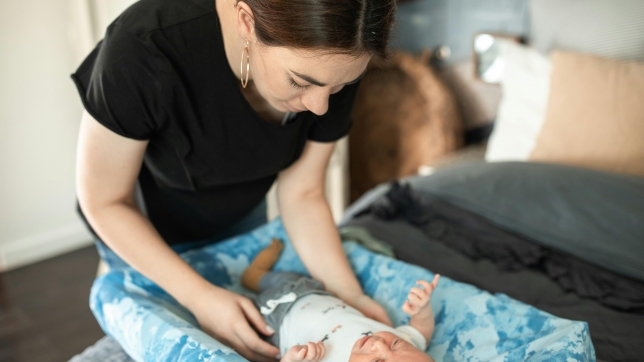La contamination se fait notamment via les excréments.