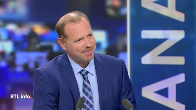 Le gouvernement fédéral a trouvé un compromis sur la position de la Belgique face au conflit israélo-palestinien. Des sanctions ciblées sont annoncées contre Israël et le Hamas, tandis qu'une reconnaissance conditionnelle de l'État de Palestine sera portée à l'ONU.