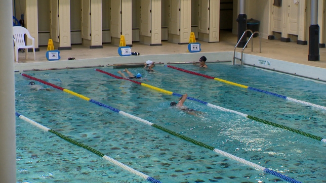 Grab piscine Ixelles.jpg