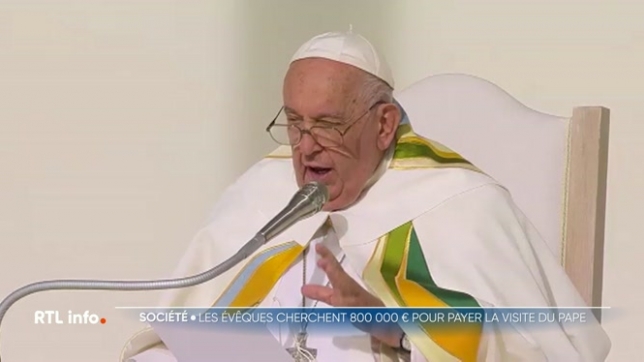 L'Eglise catholique belge a reçu la facture de la visite du pape François en Belgique. Il reste à payer 800.000 euros, et ses caisses sont vides ou presque. Elle a donc demandé à toutes les paroisses du pays de consacrer les collectes d'un week-end pour éponger cette dette.