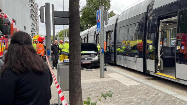 AccidentTram01.jpg